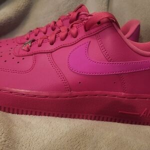 Nike All-Pink Low-Top Leather Sneaker